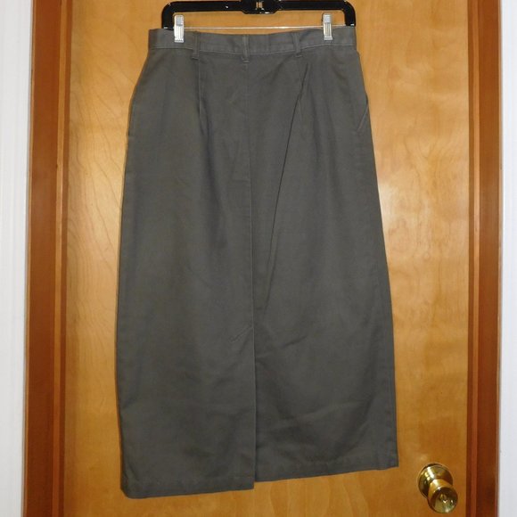 Christopher & Banks Green Khaki Skirt - Picture 2 of 2